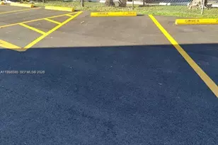 4715 NW 7th St, Miami, FL 33126 - Photo 19