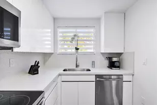 342 NW 114th Ave, Sweetwater, FL 33172 - Photo 13