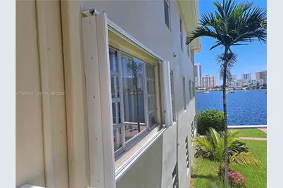450 Golden Isles Dr #2B, Hallandale Beach, FL 33009 - Photo 29