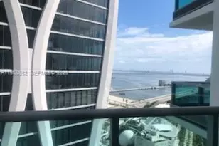 900 Biscayne Blvd, Miami, FL 33132 - Photo 9