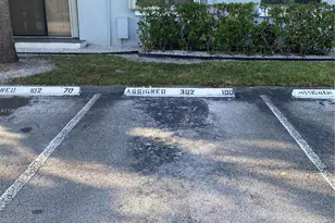 7175 NW 179th St, Hialeah, FL 33015 - Photo 3