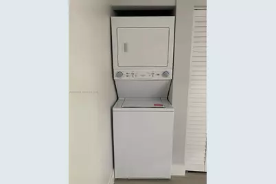 7175 NW 179th St #302, Hialeah, FL 33015 - Photo 11