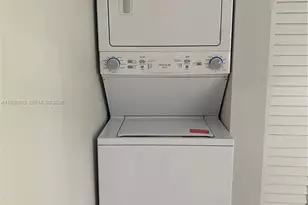 7175 NW 179th St, Hialeah, FL 33015 - Photo 11