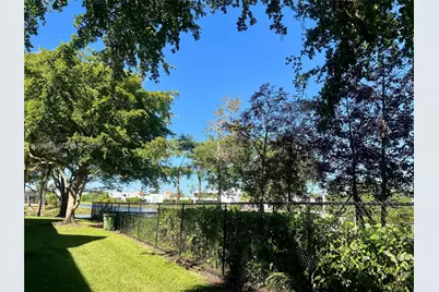 271 Duval Ct, Weston, FL 33326 - Photo 21