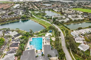 707 SE 32nd Terrace, Homestead, FL 33033 - Photo 11