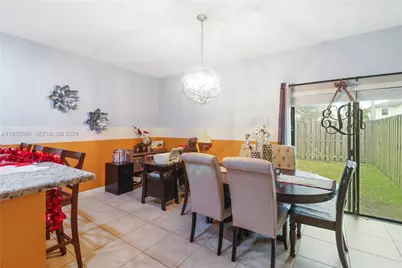 707 SE 32nd Ter, Homestead, FL 33033 - Photo 15