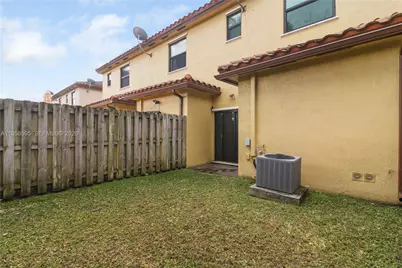 707 SE 32nd Ter, Homestead, FL 33033 - Photo 5