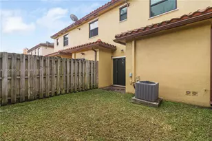 707 SE 32nd Terrace, Homestead, FL 33033 - Photo 5