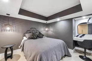 1717 N Bayshore Dr, Miami, FL 33132 - Photo 29