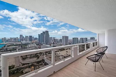 1717 N Bayshore Dr #A-3755, Miami, FL 33132 - Photo 13