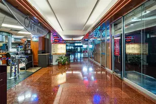 1717 N Bayshore Dr, Miami, FL 33132 - Photo 33