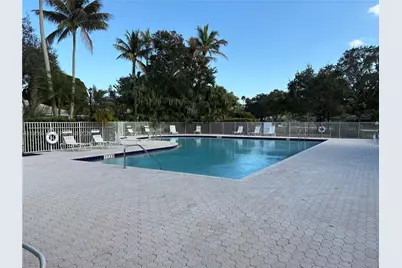 803 Silverleaf Oak Ct, Palm Beach Gardens, FL 33410 - Photo 15