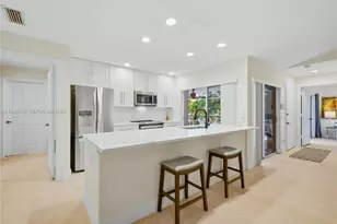 803 Silverleaf Oak Ct, Palm Beach Gardens, FL 33410 - Photo 5