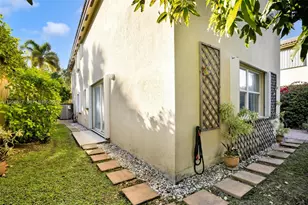 5337 NW 113th Pl, Doral, FL 33178 - Photo 29