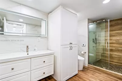 600 Three Islands Blvd #604, Hallandale Beach, FL 33009 - Photo 17
