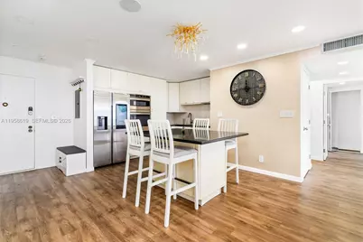 600 Three Islands Blvd #604, Hallandale Beach, FL 33009 - Photo 5