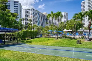 600 Three Islands Boulevard, Hallandale Beach, FL 33009 - Photo 45
