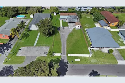 4133 SW 52nd St, Dania Beach, FL 33314 - Photo 1