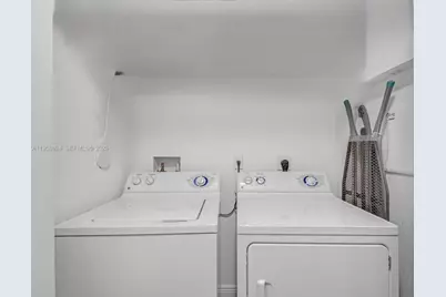 9719 Darlington Pl, Cooper City, FL 33328 - Photo 37