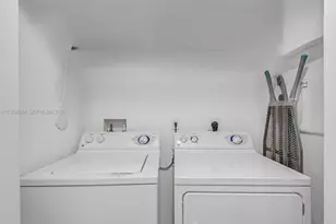 9719 Darlington Pl, Cooper City, FL 33328 - Photo 37