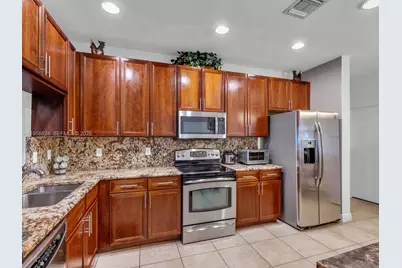 9719 Darlington Pl, Cooper City, FL 33328 - Photo 41