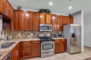 9719 Darlington Pl, Cooper City, FL 33328 - Photo 41