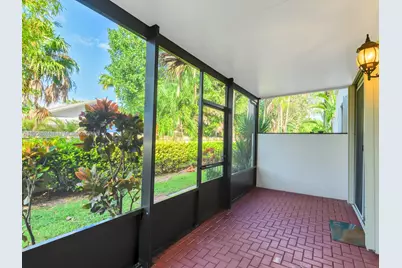 9719 Darlington Pl, Cooper City, FL 33328 - Photo 19