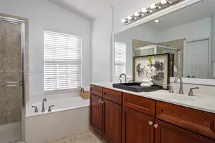 9719 Darlington Pl, Cooper City, FL 33328 - Photo 15