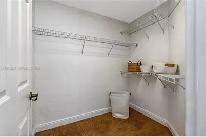 9719 Darlington Pl, Cooper City, FL 33328 - Photo 17