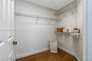 9719 Darlington Pl, Cooper City, FL 33328 - Photo 17