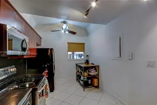 3831 Estepona Ave, Doral, FL 33178 - Photo 21
