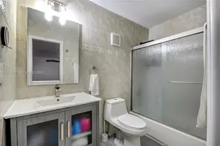 3831 Estepona Ave, Doral, FL 33178 - Photo 35