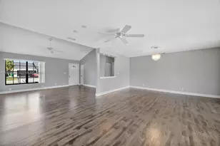 10640 NW 20th Ct, Sunrise, FL 33322 - Photo 13