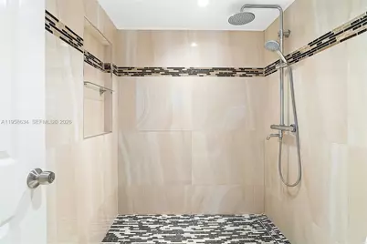 671 NE 195th St #111E, Miami, FL 33179 - Photo 19