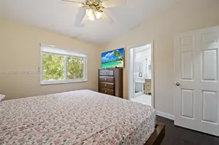 20877 NW 4 St, Pembroke Pines, FL 33029 - Photo 15