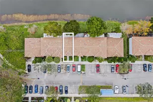 20877 NW 4 St, Pembroke Pines, FL 33029 - Photo 37