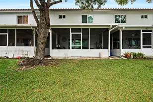 20877 NW 4 St, Pembroke Pines, FL 33029 - Photo 27