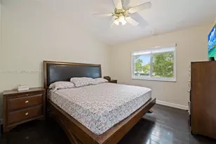 20877 NW 4 St, Pembroke Pines, FL 33029 - Photo 13