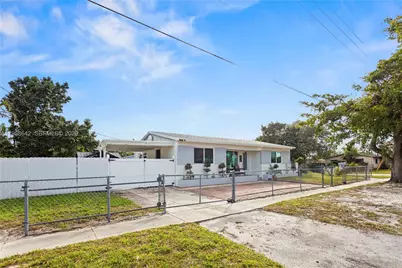 821 N 73rd Ter, Hollywood, FL 33024 - Photo 31