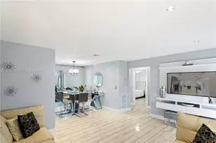 821 N 73rd Ter, Hollywood, FL 33024 - Photo 3