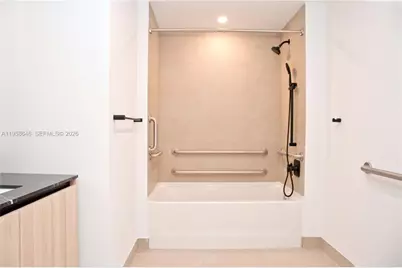 225 N Miami Ave #2508, Miami, FL 33128 - Photo 15