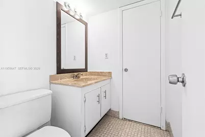 1000 Saint Charles Pl #613, Pembroke Pines, FL 33026 - Photo 19