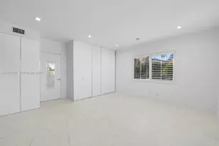 3909 Garden Ave, Miami Beach, FL 33140 - Photo 17