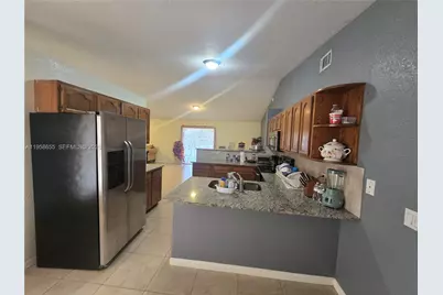 4673 SW Obelisk St, Port Saint Lucie, FL 34953 - Photo 7