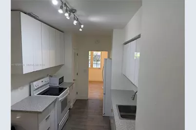 1700 Cortez St, Coral Gables, FL 33134 - Photo 15