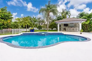 429 NW 130th Ave, Miami, FL 33182 - Photo 47