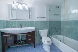 2740 W 76th St, Hialeah, FL 33016 - Photo 15