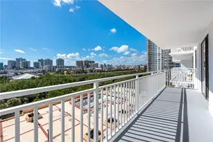 210 174th St, Sunny Isles Beach, FL 33160 - Photo 13