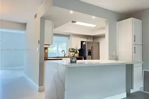 9200 SW 54th St, Cooper City, FL 33328 - Photo 3