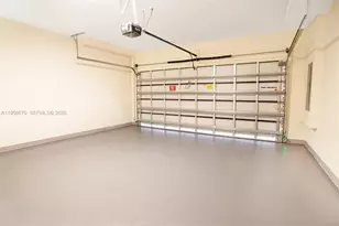 8160 NW 42nd St, Doral, FL 33166 - Photo 31